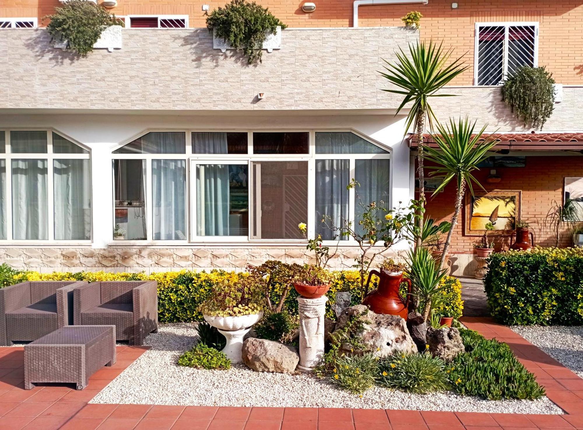 A Casa Dell' Artista Villa Fiumicino Luaran gambar